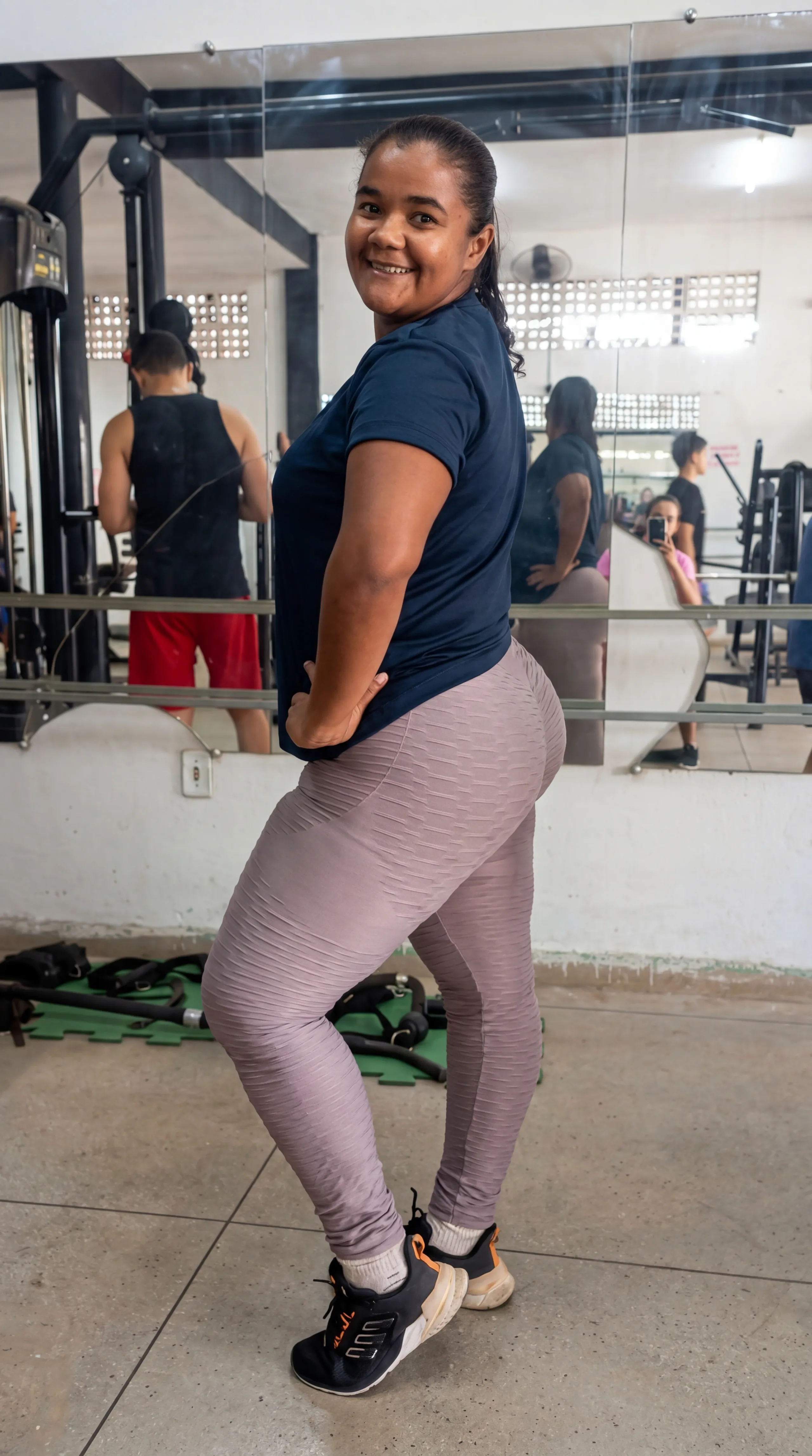 Foto depois da transformação de Thaise